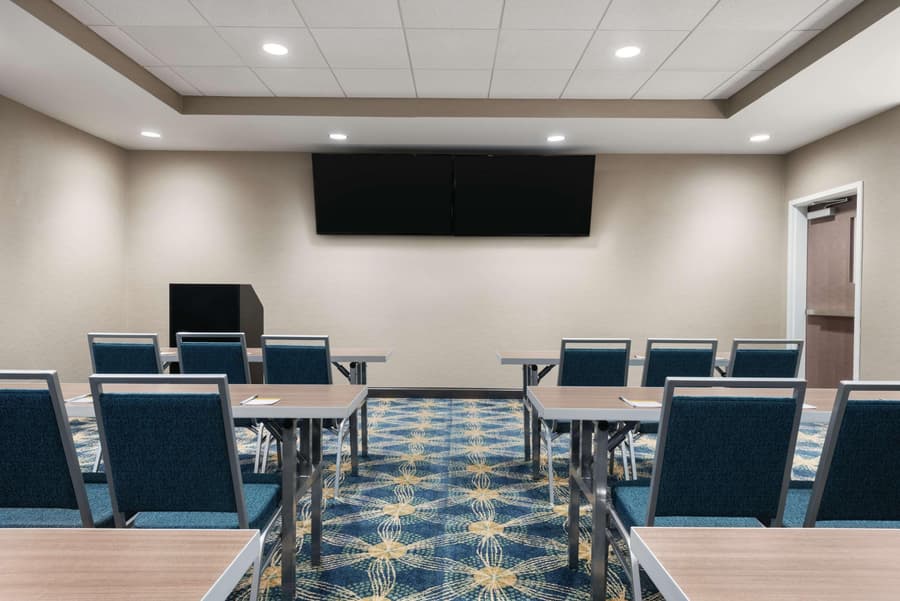 Hampton Inn By Hilton Champaign Southwest