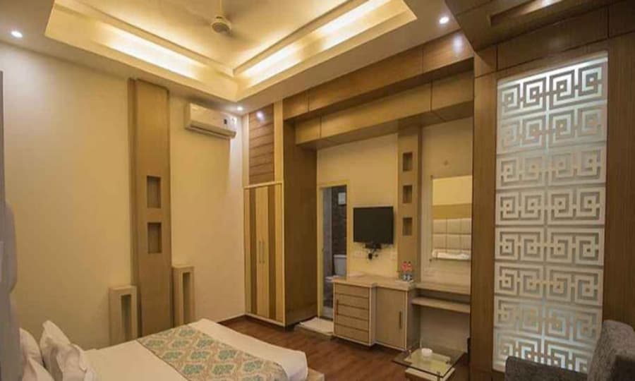 The India Benares