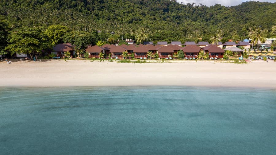 Pingchan Koh Phangan Beachfront Resort