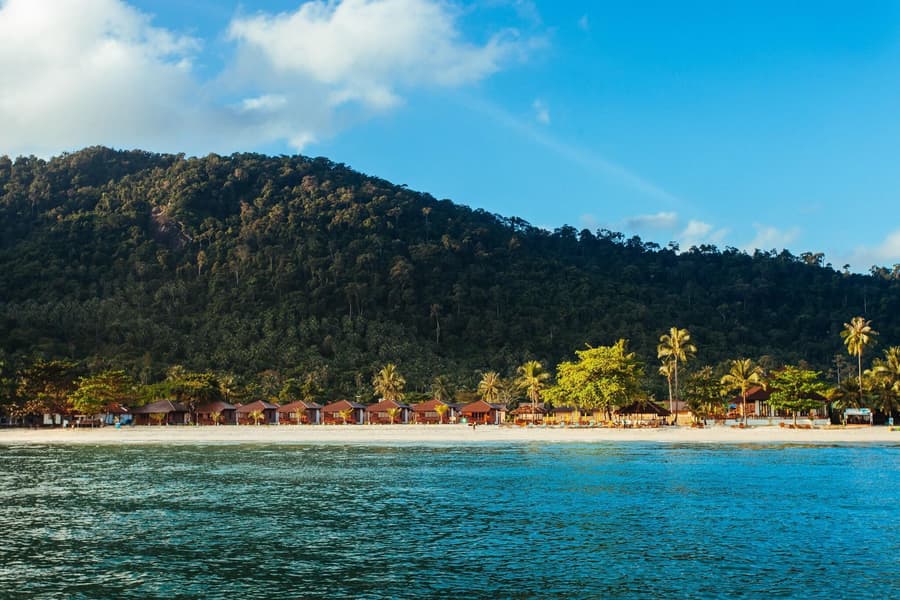 Pingchan Koh Phangan Beachfront Resort
