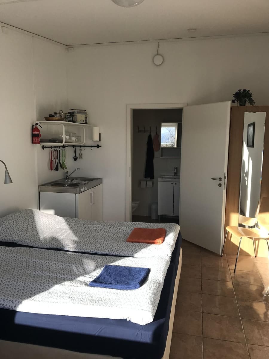 La Kjarkot Rooms And Cottages With Kitchen