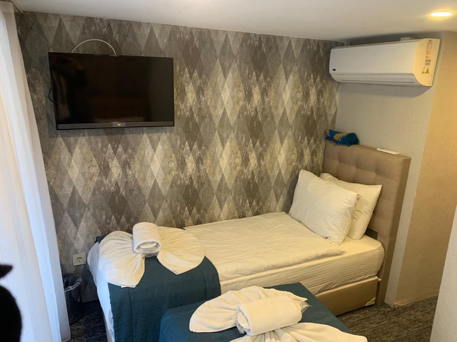 Weingart Seaside Hotel