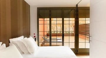 Barcelona Apartment Viladomat