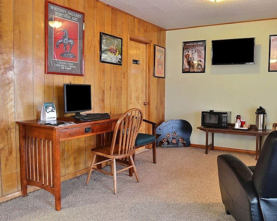 Rodeway Inn