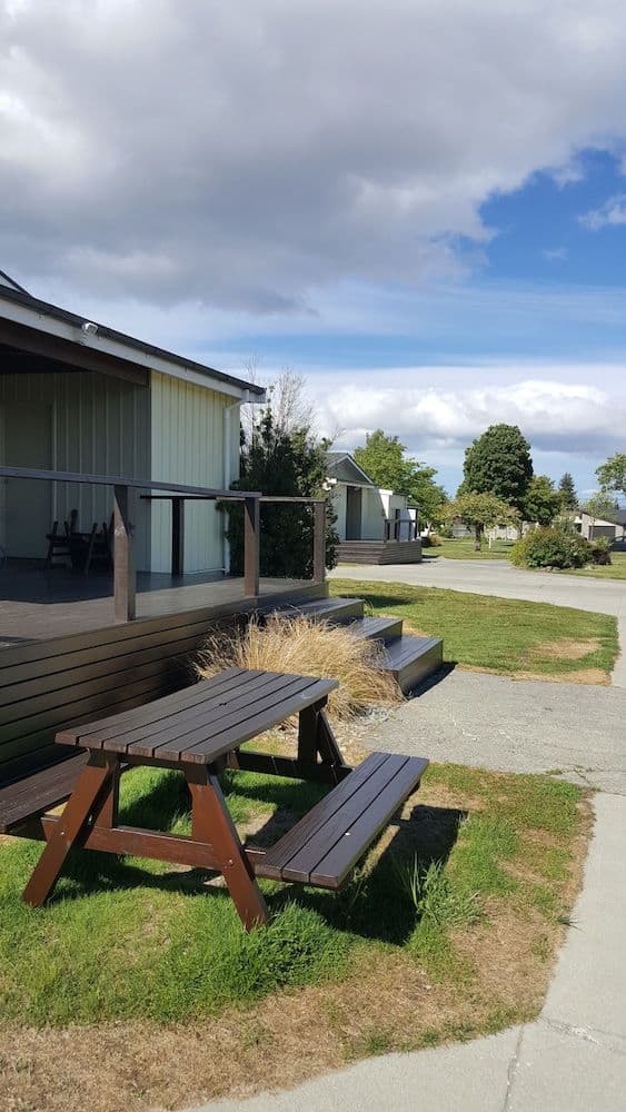 High Country Motel And Backpackers