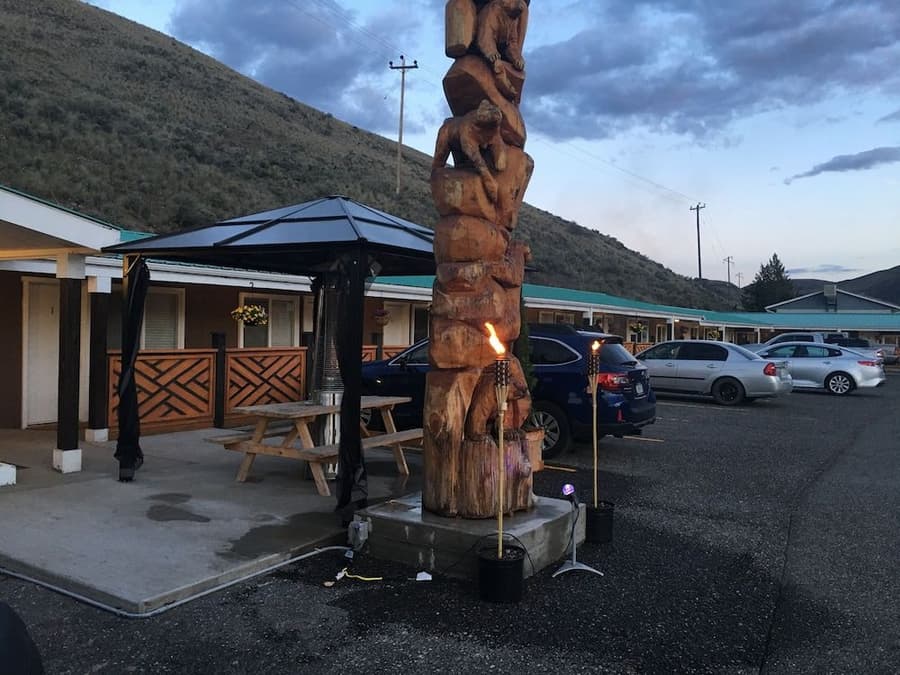 Sunset Motel