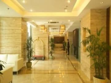 Rayfont Shanghai Celebrity Hotel & Apartment