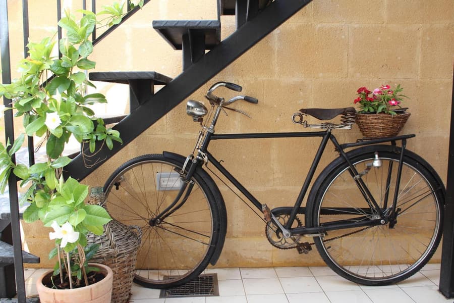 Pedieos Guest House