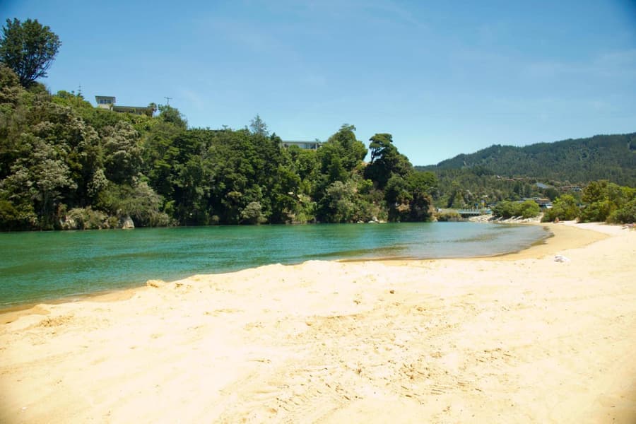 Abel Tasman Kaiteriteri B & B
