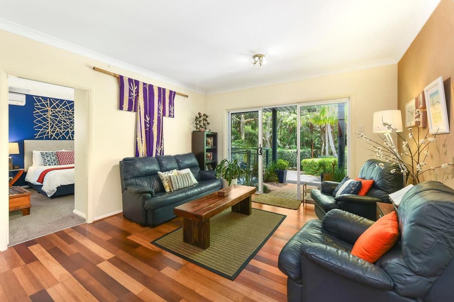 Azura Beach House B&B