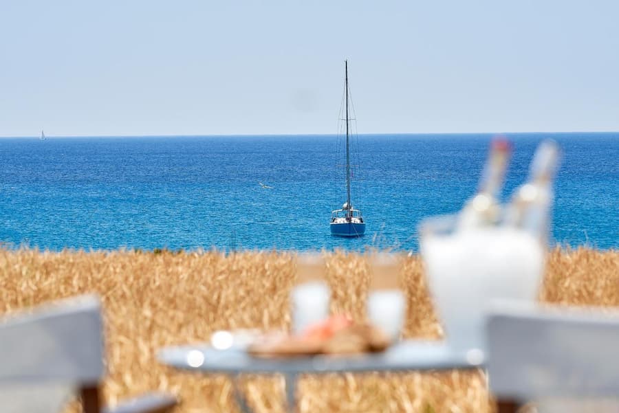 Muses Rooms Milos