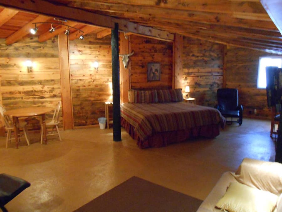 Redrock Country Inn