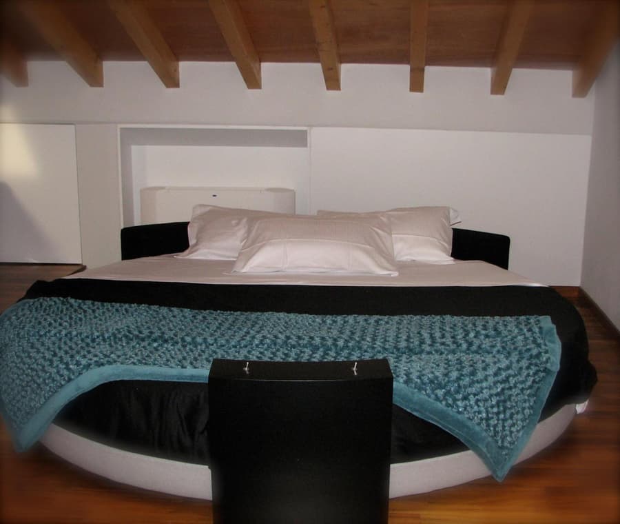Parizzi Suites&Studio Restaurant