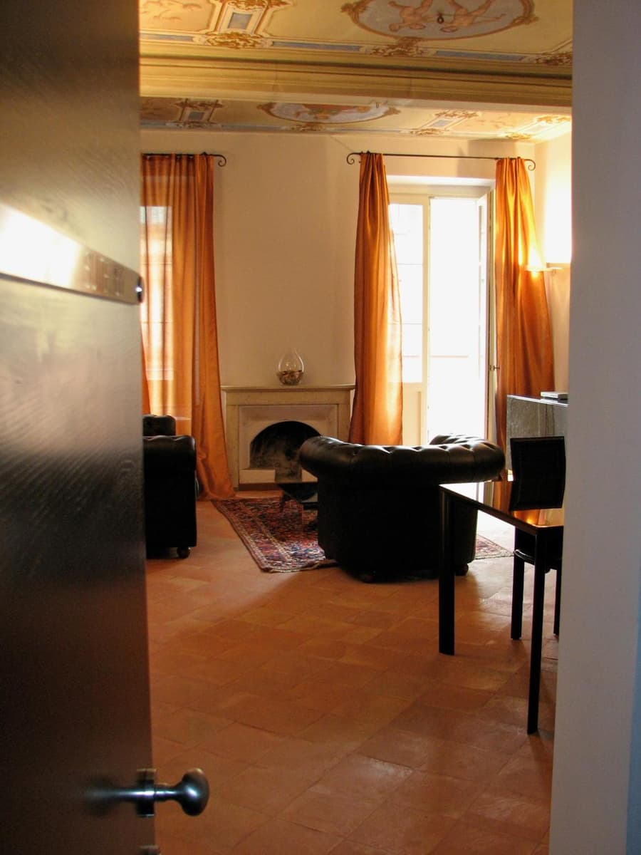 Parizzi Suites&Studio Restaurant