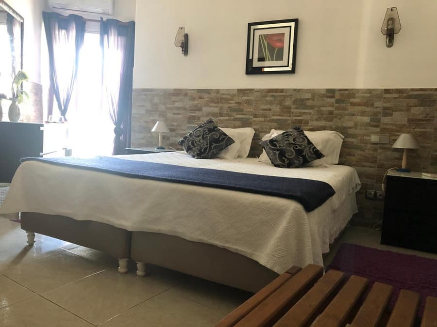 Apartamentos e Quartos Atalaia