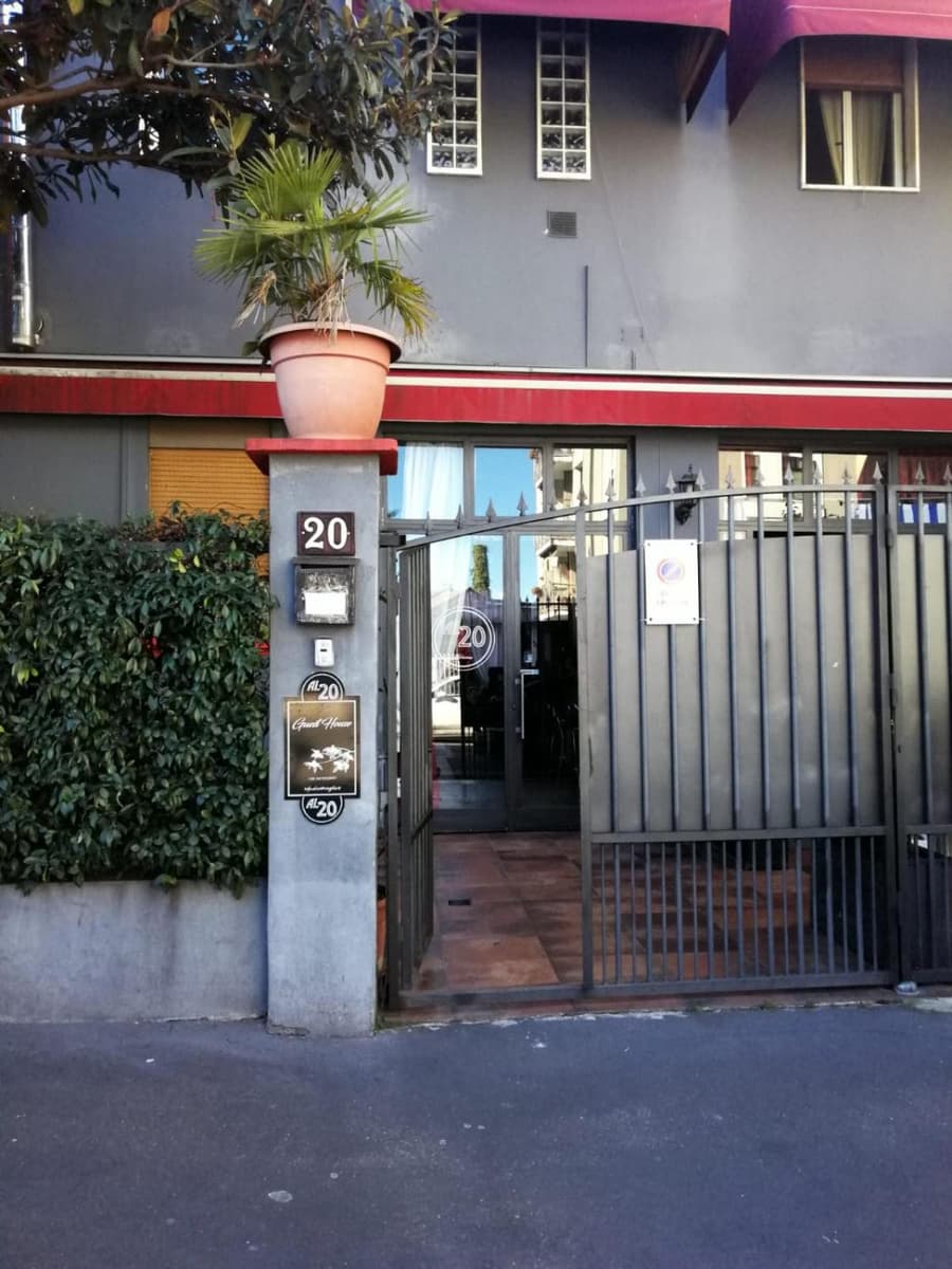 Al 20 Guest House Fiera Milano - Certosa - San Siro