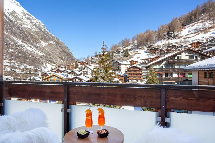 Hotel Holiday