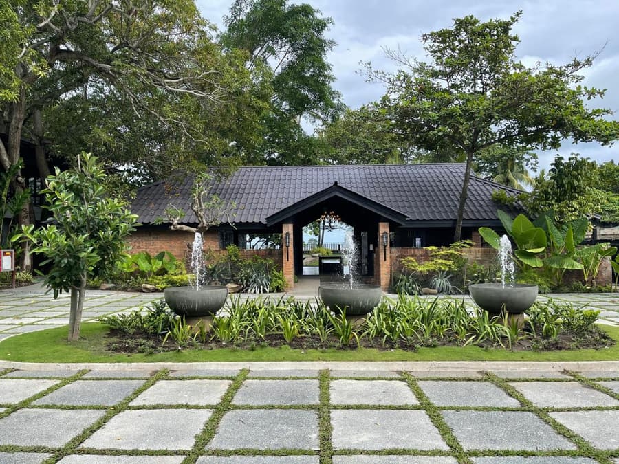 The Henry Resort Dumaguete
