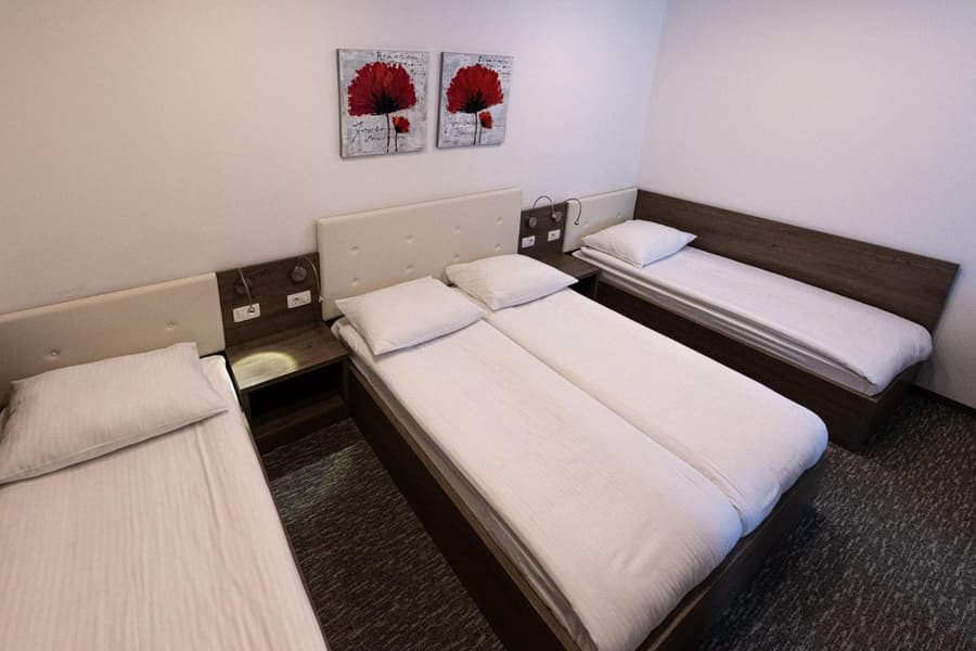 Apartmaji in sobe RaMar