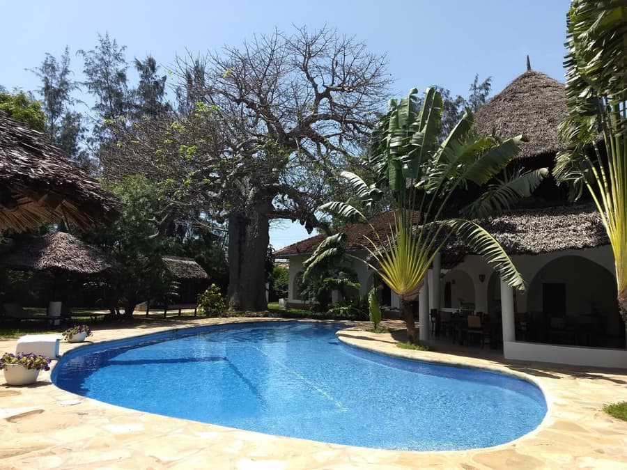 Zarafa House