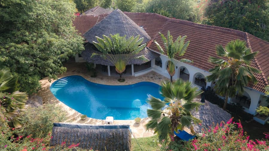 Zarafa House
