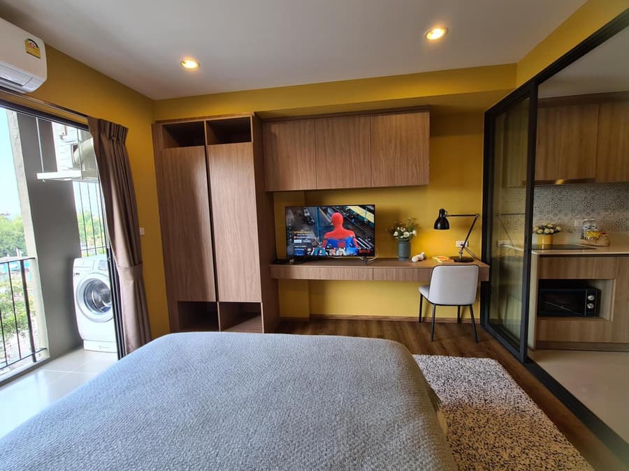 Huahin mountain view room near the beach