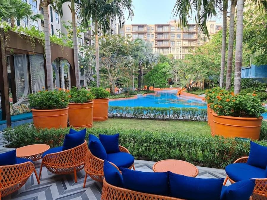 Huahin mountain view room near the beach