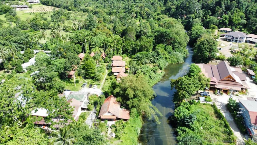 Khao Sok River & Jungle Resort