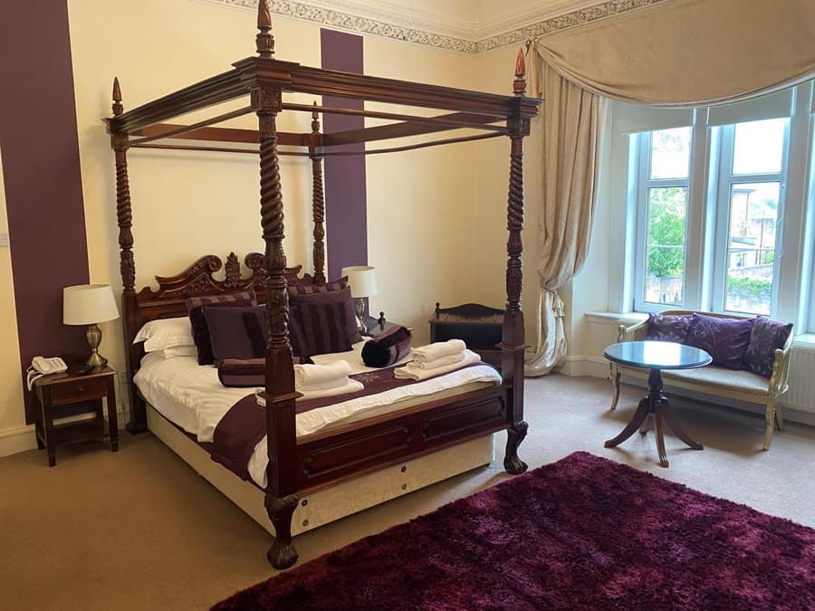 Avonbridge Hotel