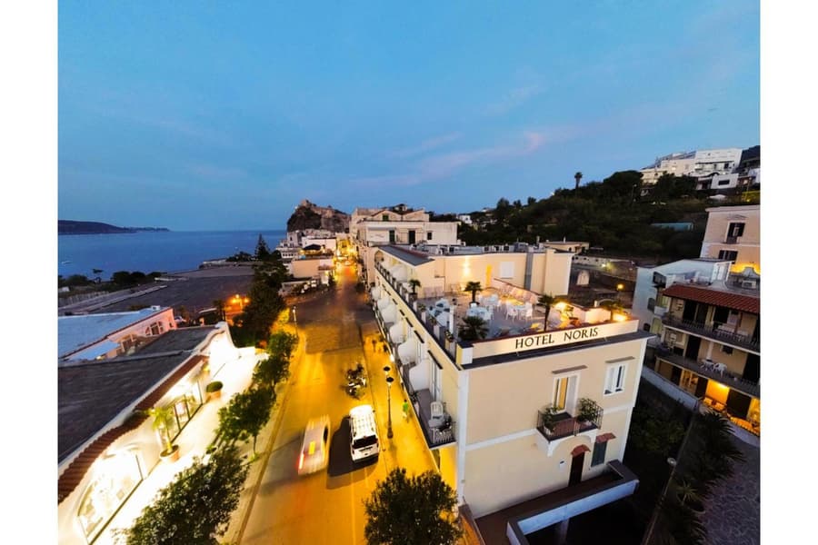 Hotel Noris