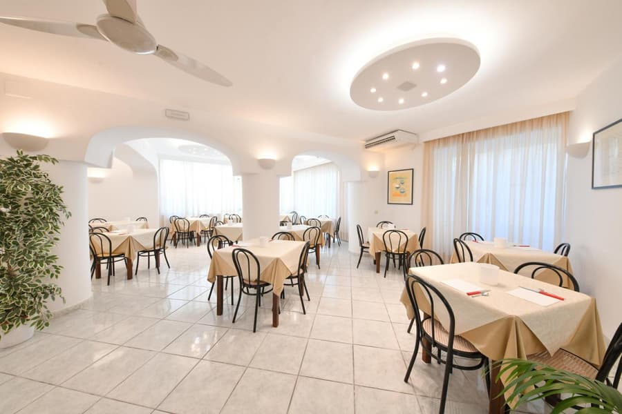 Hotel Noris