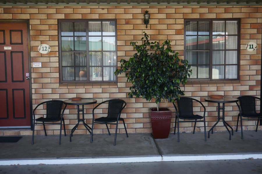 Miles Outback Motel