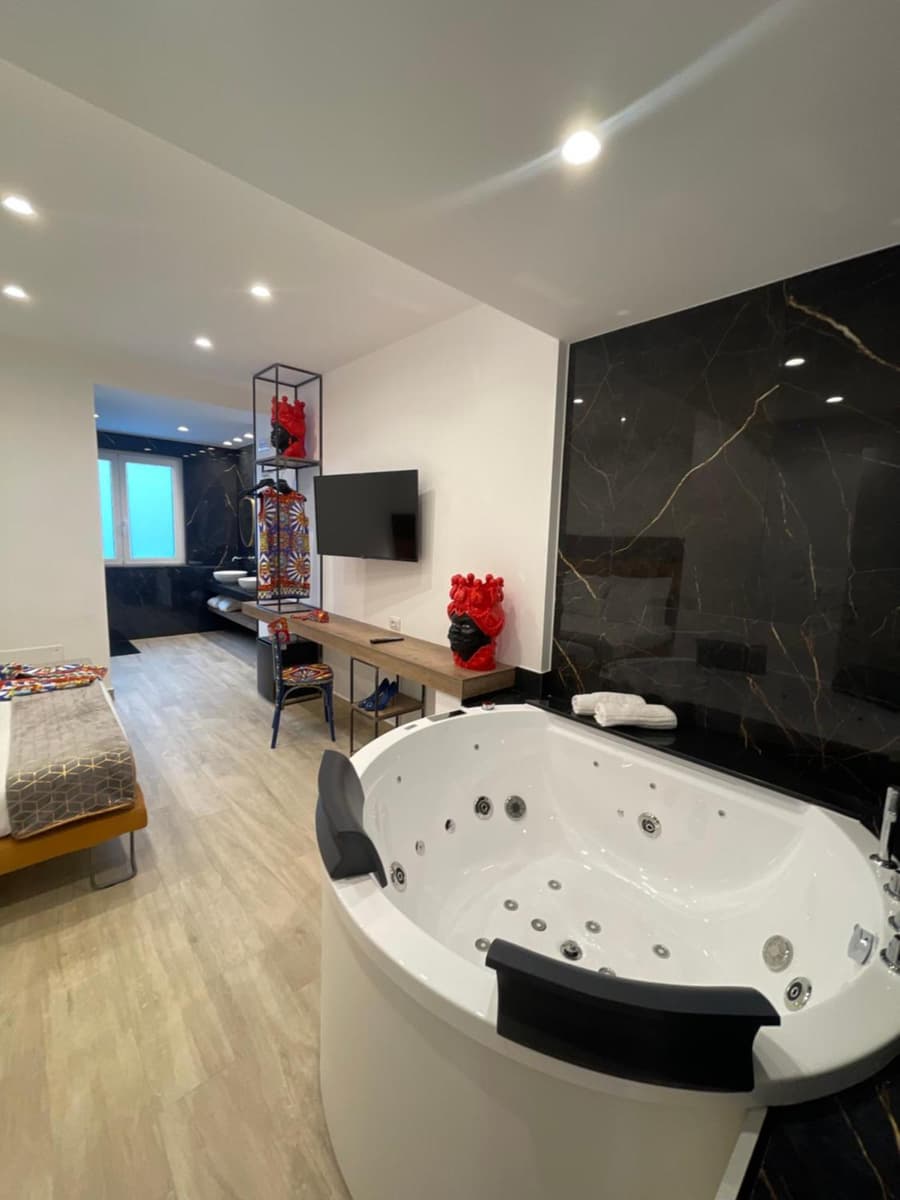 Namuri Luxury Rooms