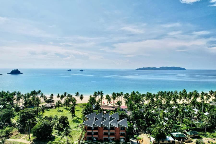 Nacpan Beach Resort Managed by H Hospitality - Newly Renovated