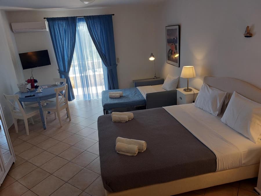PLEIADES lUXURY APARTMENTS