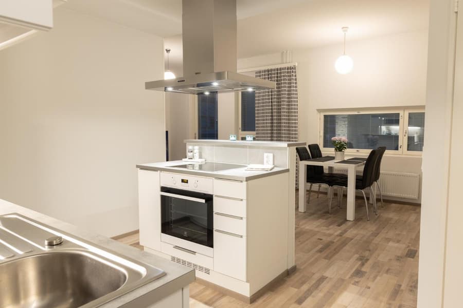 Arctic City Apartment Tammela with sauna and parking