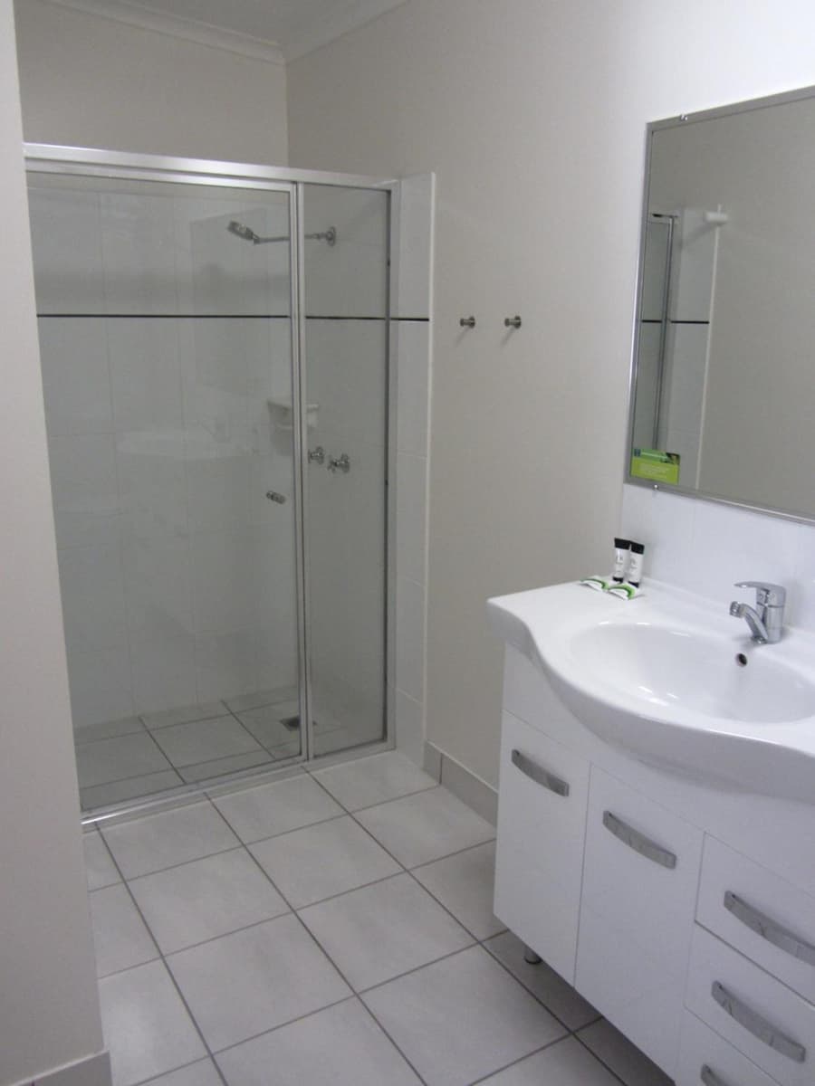 Urangan Motor Inn