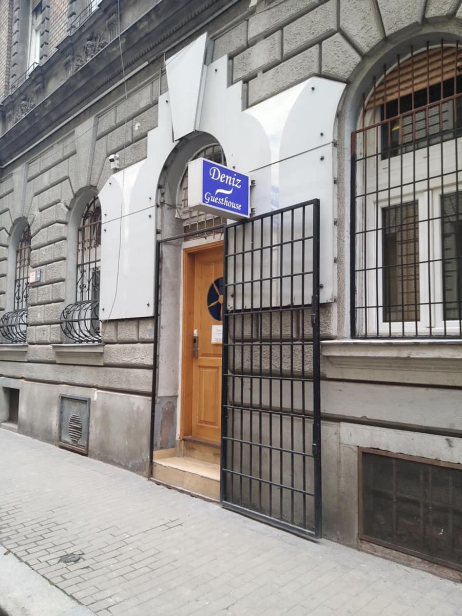 Deniz Guesthouse