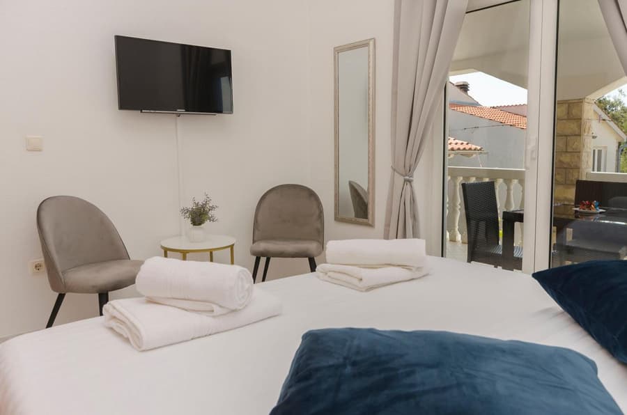 Apartments Anton