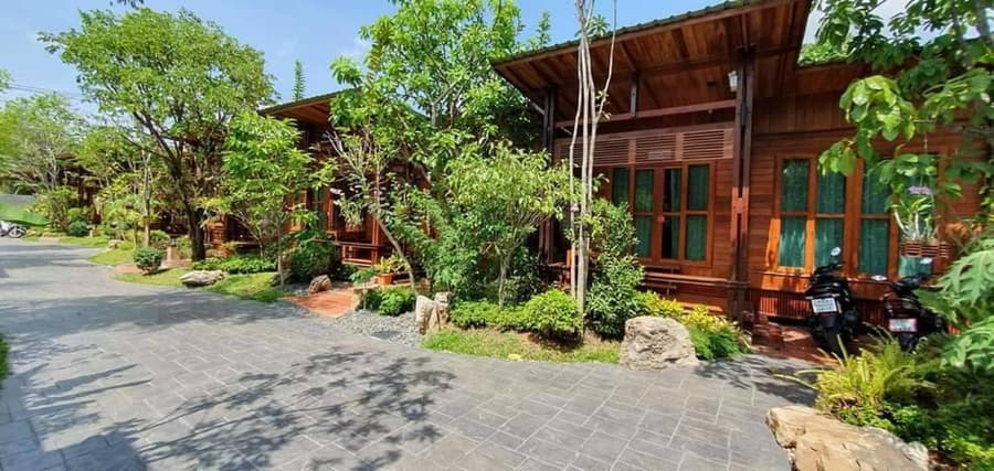 Areeya phubeach resort wooden house Coliving Coworking