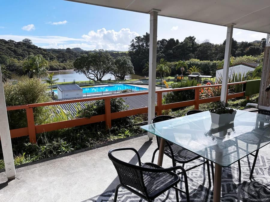 Haruru Falls Retreat
