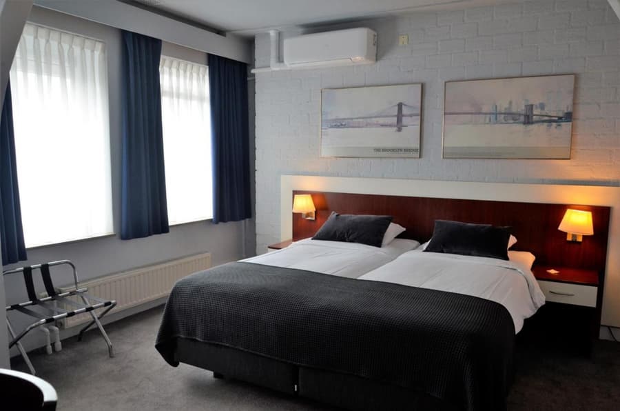 Apollo Hotel