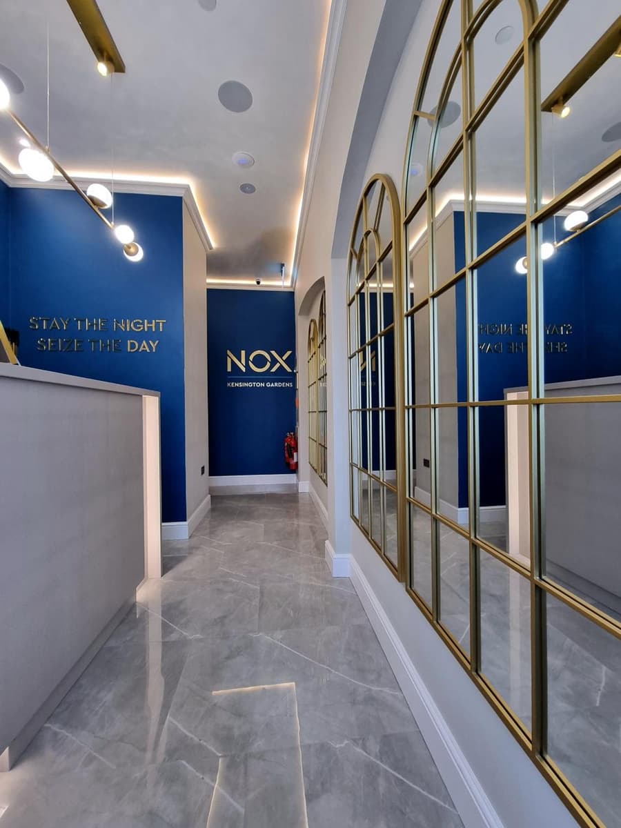 NOX Kensington Gardens