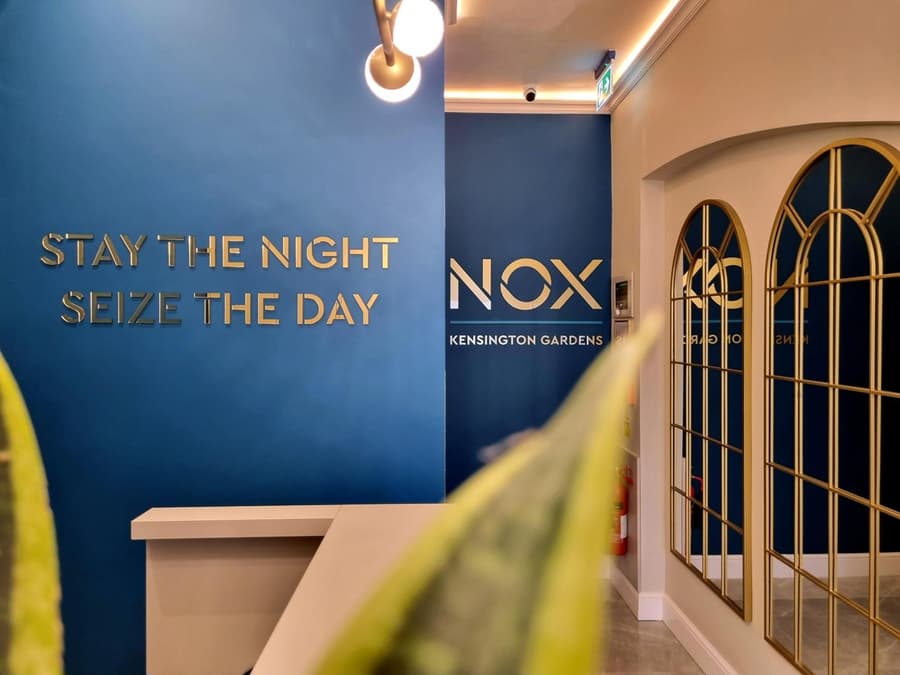 NOX Kensington Gardens