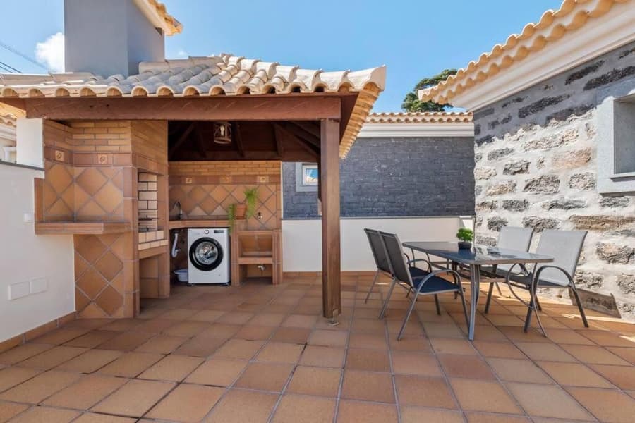 Casa do Palheiro Ribeirinho by Rent-a-key