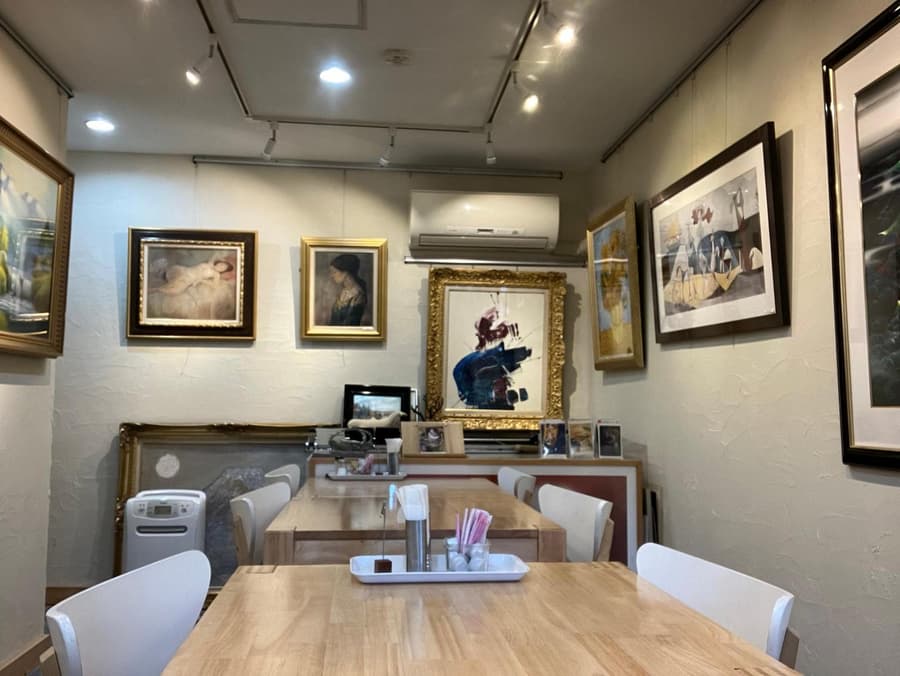 Gallery Compass- Art Apartments Osaka with Breakfast Parking