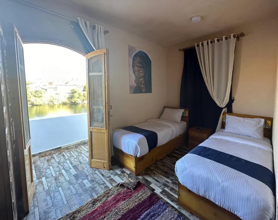 ACHERTOD Nubian House
