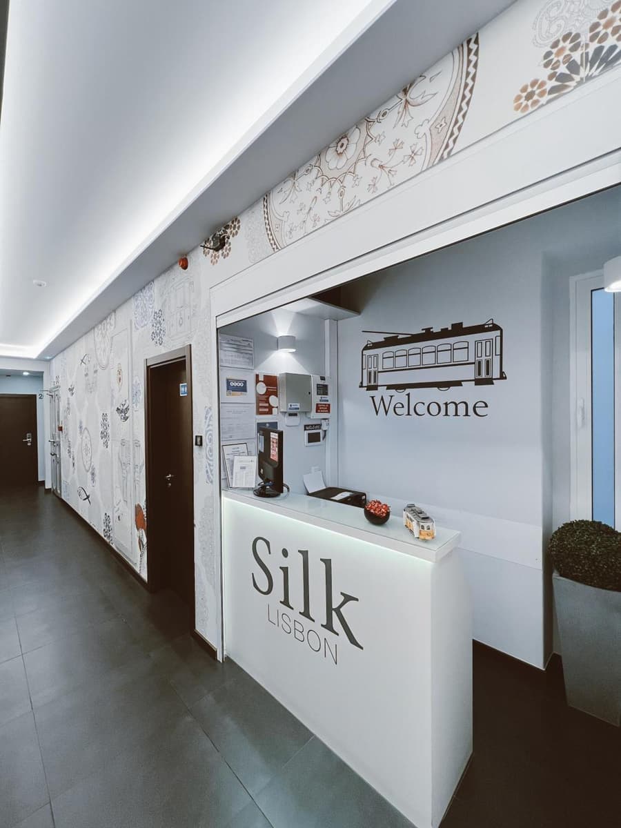 Silk Lisbon