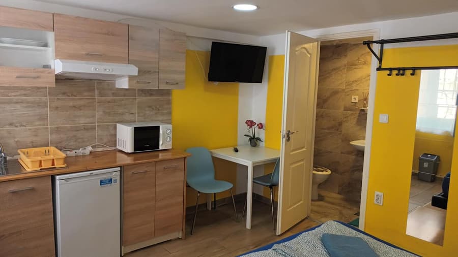 Deniz Guesthouse