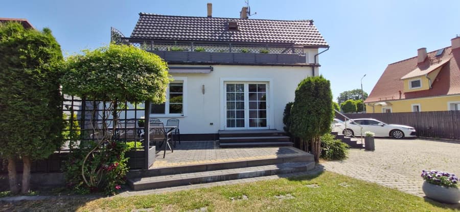 Villa Stratus